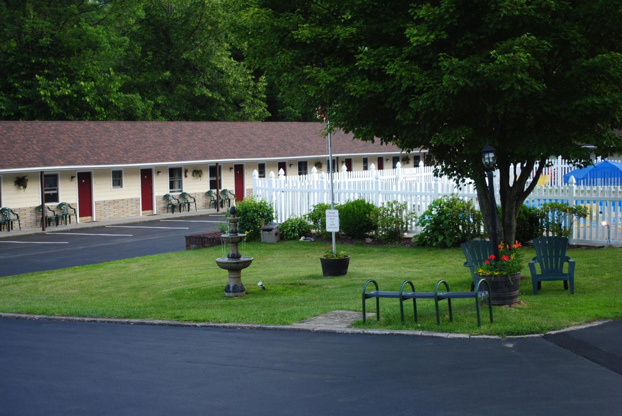 Fran Cove Motel Lake George Exteriör bild